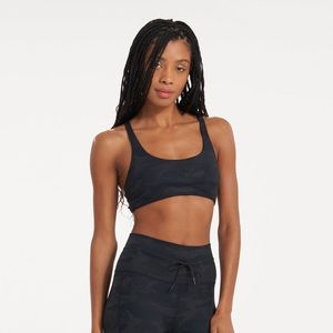 NWT Vuori Yosemite Bra Black Camo